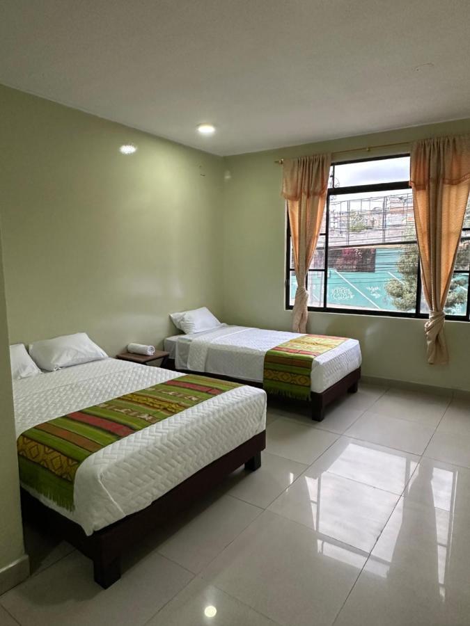 Hostal Marin Central 키토 외부 사진